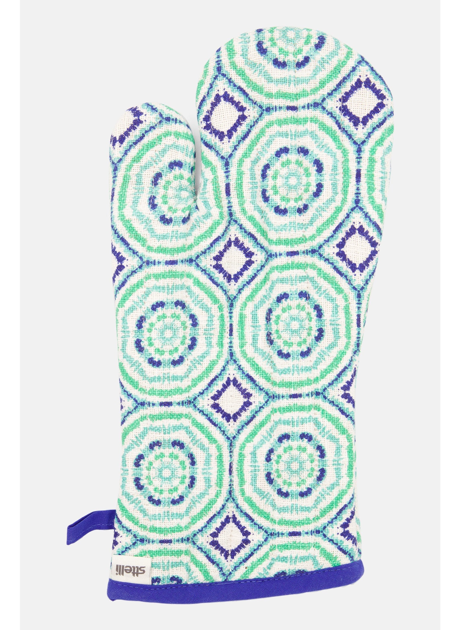 Aztec Pattern Hypnotic Oven Mitten, White/Green Combo