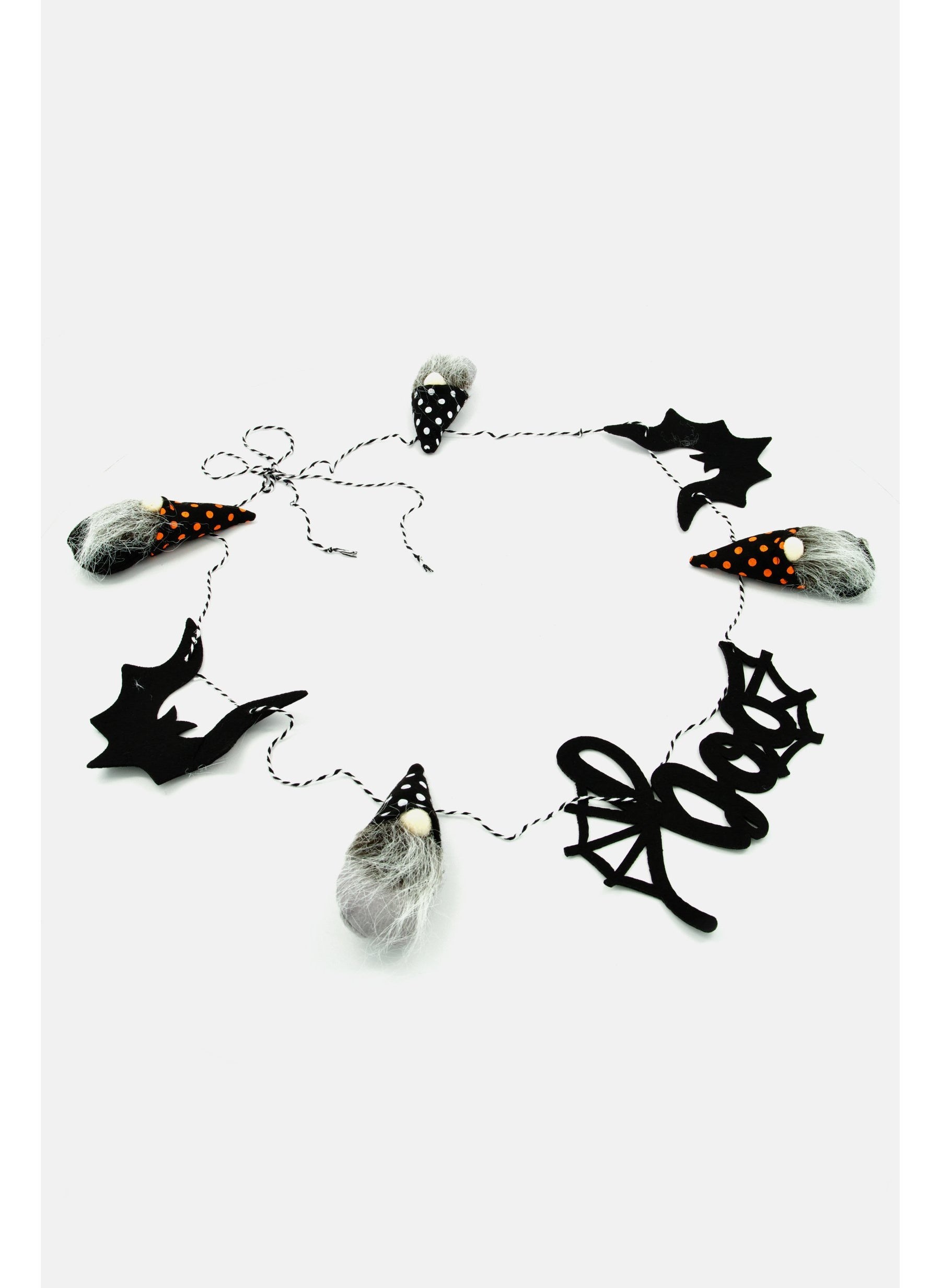 Halloween Bunting 22 L x 25 H x 3 W cm, Black